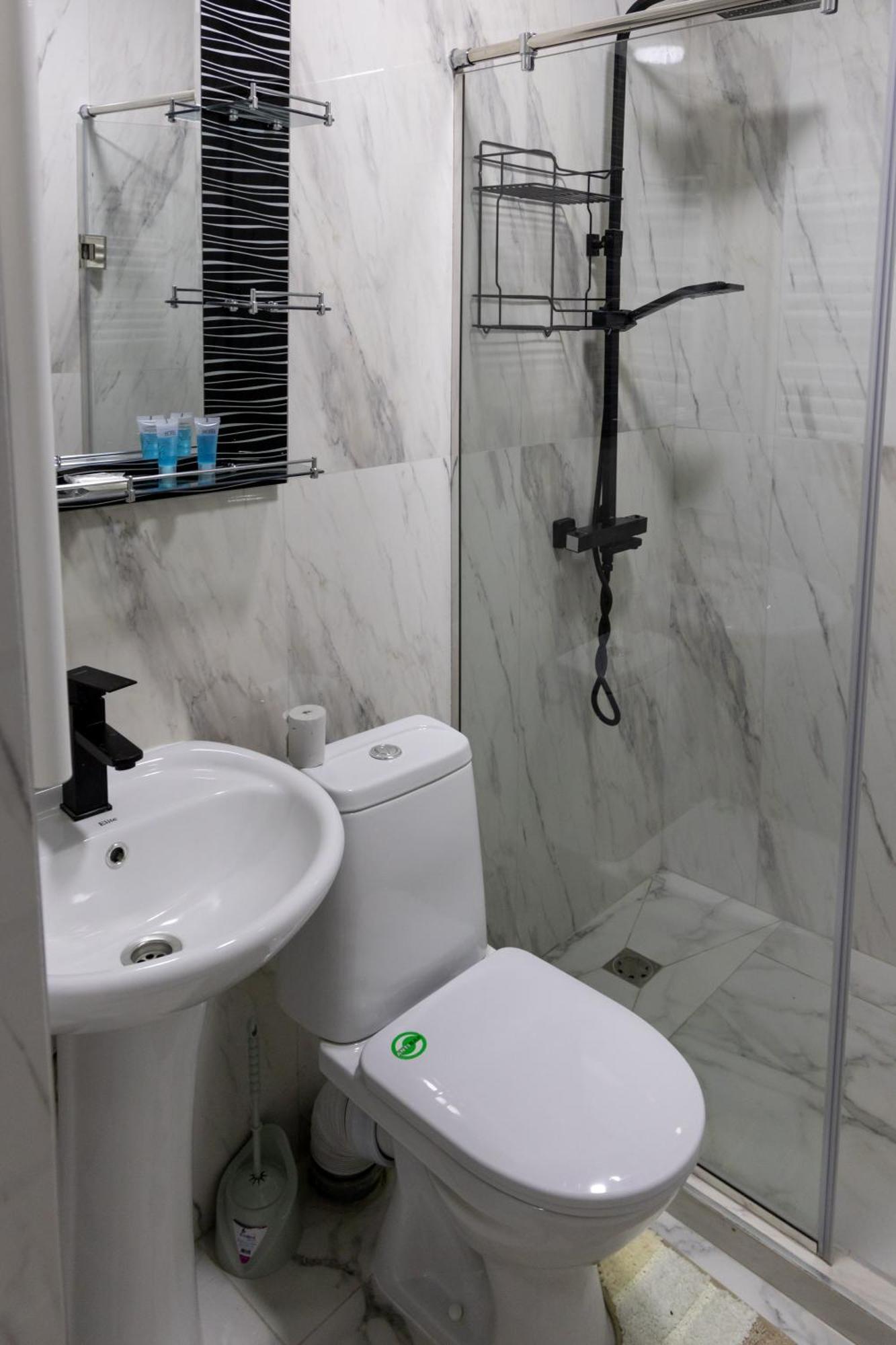 Gladzor Hotel Esterno foto